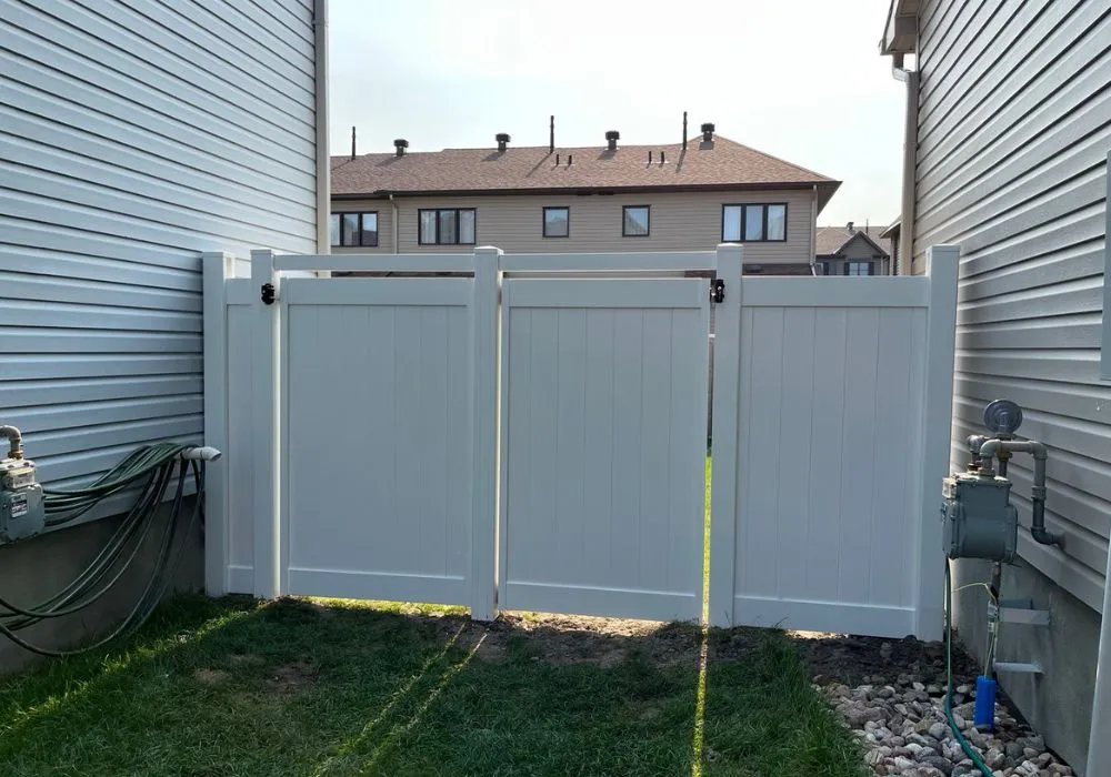 DIY vinyl fence installation