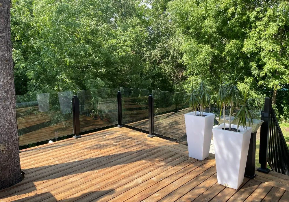 Decking board separation measurement