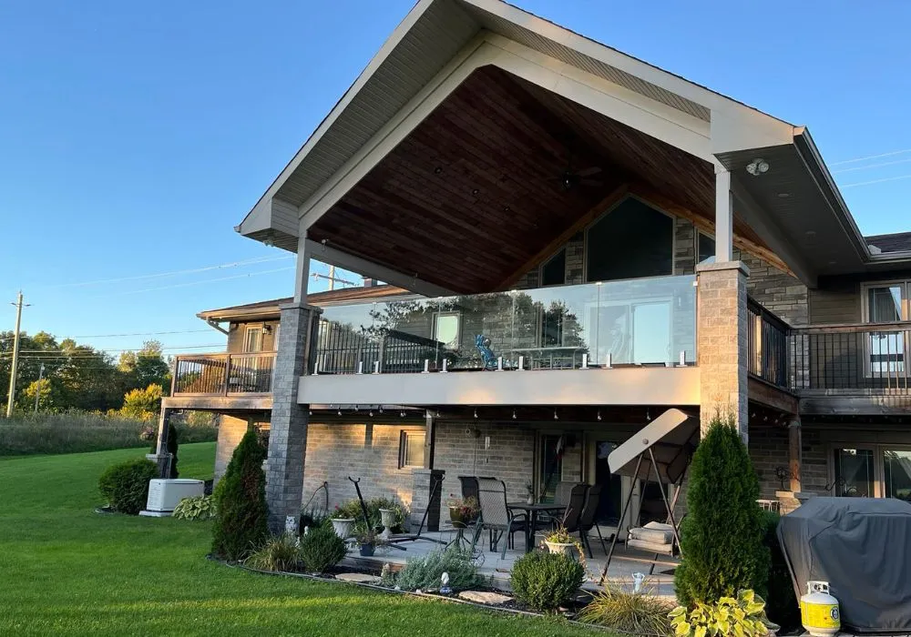 Exterior railing designs