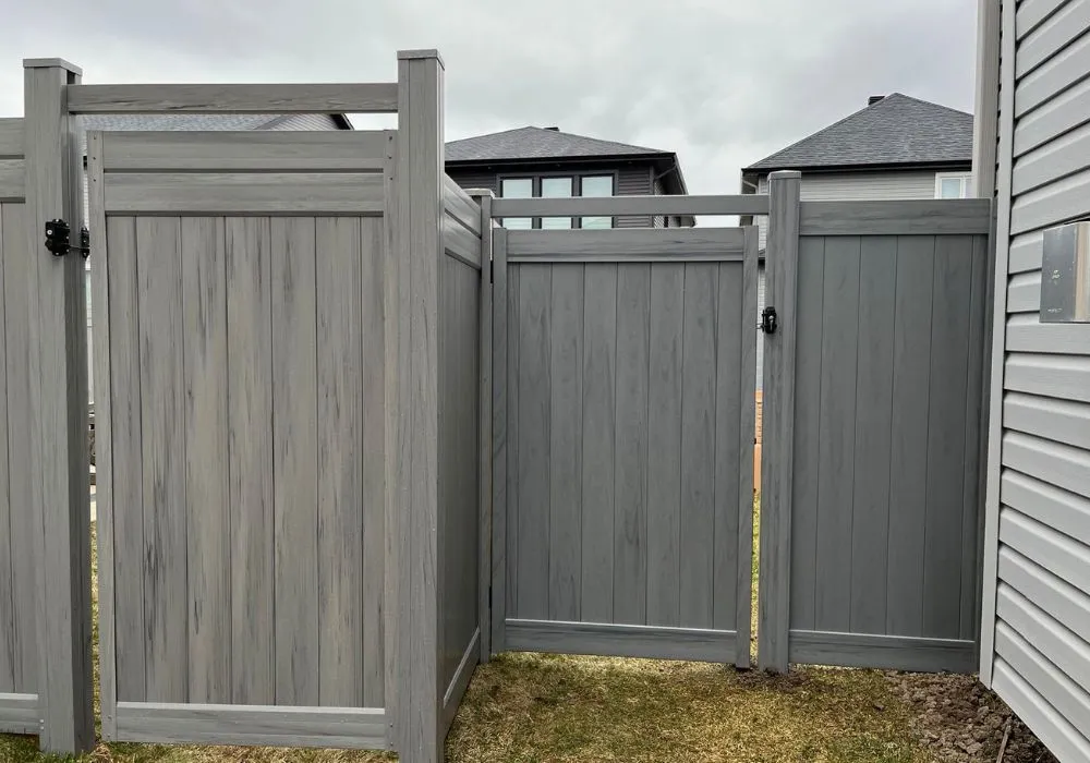 Low maintenance fence ideas